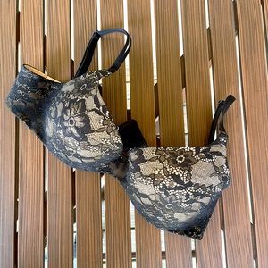 Victoria’s Secret Bra